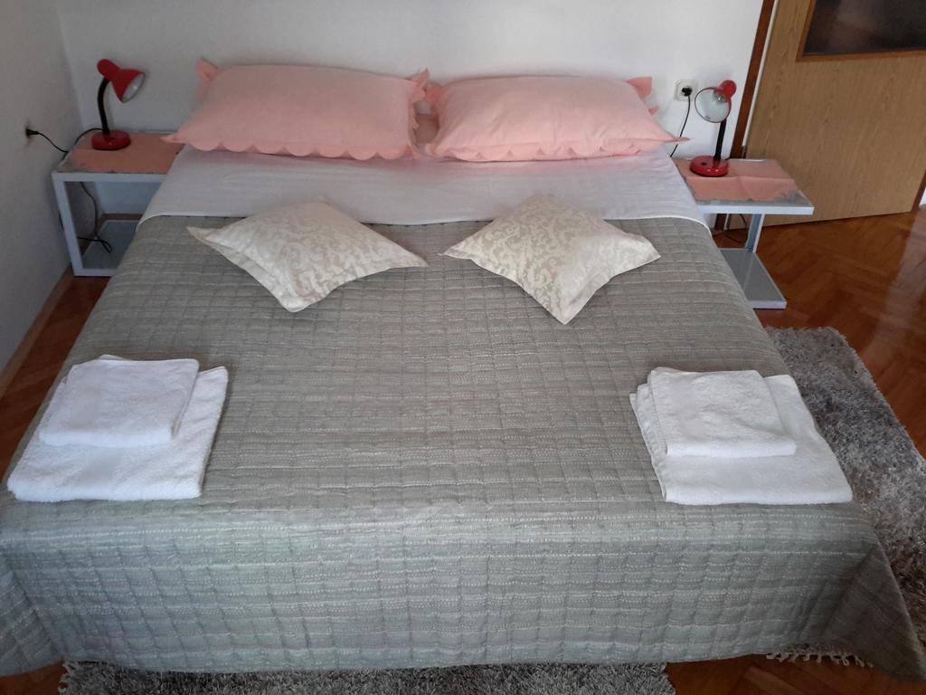 Kamena Apartment & Studio ماكارسكا الغرفة الصورة