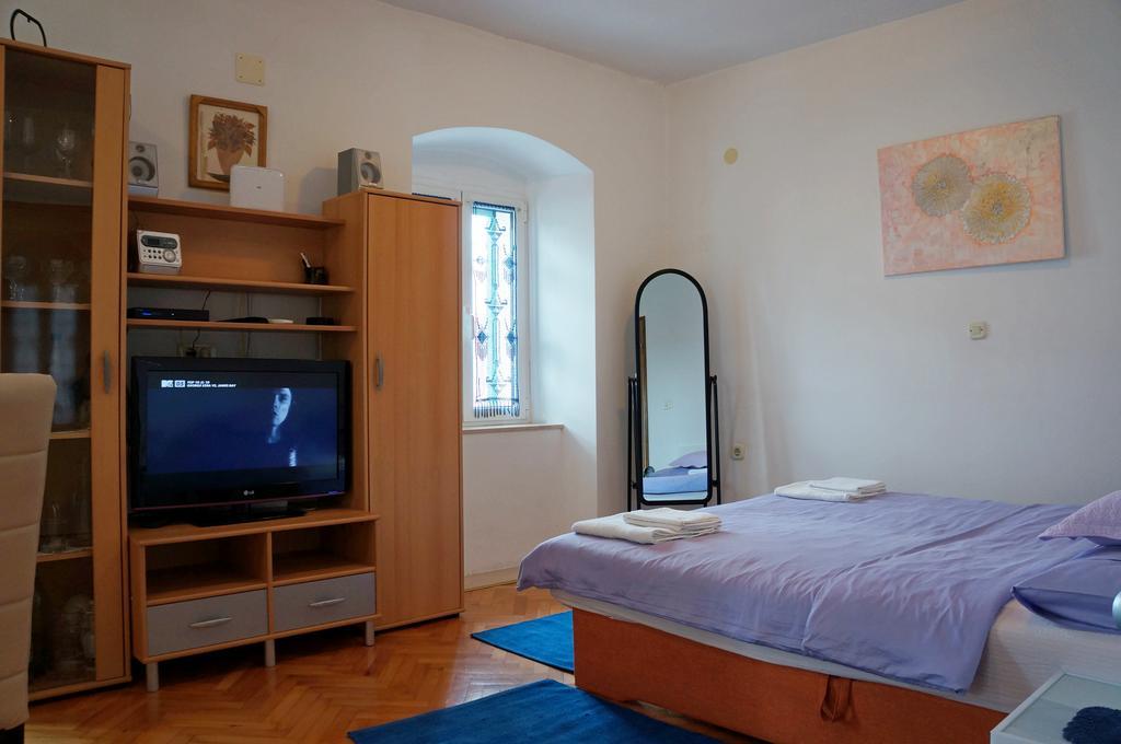 Kamena Apartment & Studio ماكارسكا المظهر الخارجي الصورة