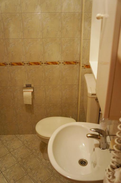 Kamena Apartment & Studio ماكارسكا المظهر الخارجي الصورة