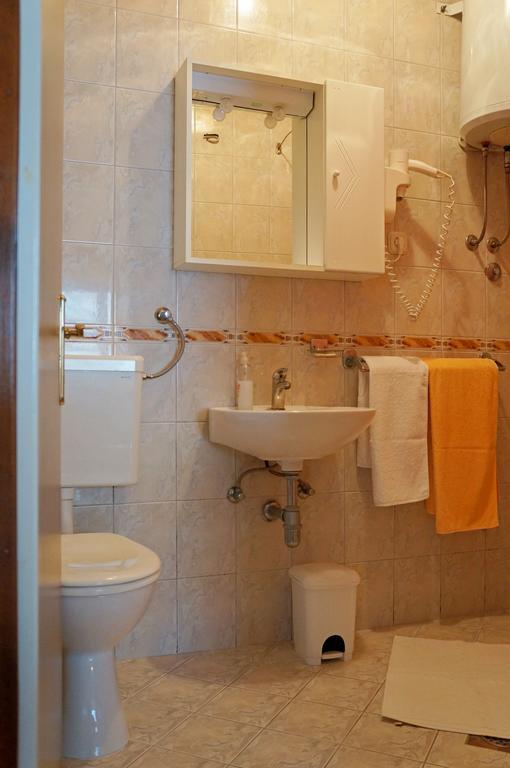 Kamena Apartment & Studio ماكارسكا المظهر الخارجي الصورة