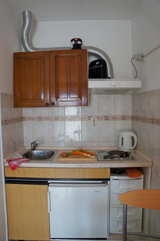 Kamena Apartment & Studio ماكارسكا المظهر الخارجي الصورة